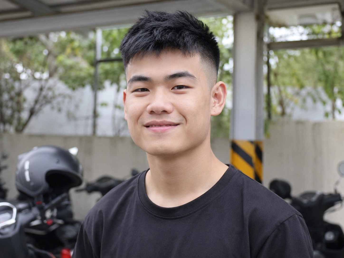 男學生漸層短